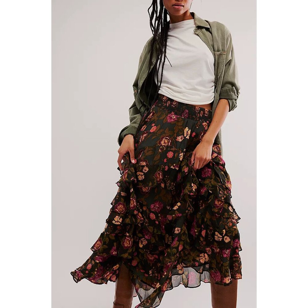 🆕 FREE PEOPLE Lolita Maxi Skirt / Wash Black Combo
